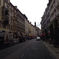 Sendlinger Straße - Heute Fußgängerzone wegen dem "Sendlinger Straßenzauber"