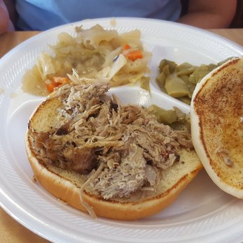 Chasin' Tail BBQ - Pulled pork sandwich, "fried" cabbage, green beans - Barbeque Near Me - Lake Dallas, Texas Chasin' Tail BBQ - Pulled pork sandwich, "fried" cabbage, green beans - Barbeque Near Me - Lake Dallas, Texas