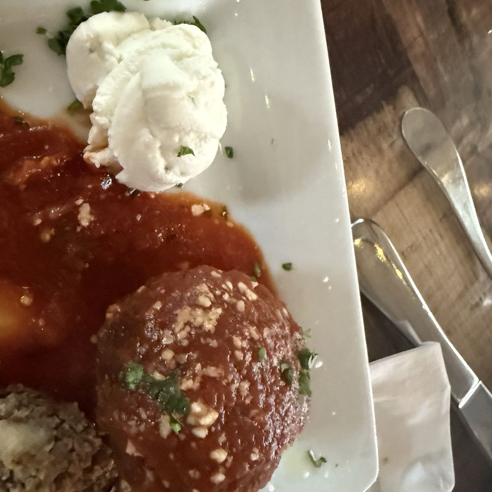 Scampi Grill - meatballs appetizer - Italian Near Me - Vero Beach, Florida Scampi Grill - meatballs appetizer - Italian Near Me - Vero Beach, Florida