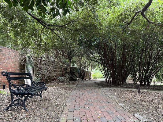 Hopelands Gardens by null