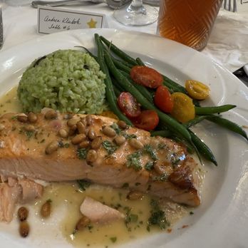 Benvenuto Restaurant - Salmon, risotto & string beans - New American Near Me - Boynton Beach, Florida Benvenuto Restaurant - Salmon, risotto & string beans - New American Near Me - Boynton Beach, Florida