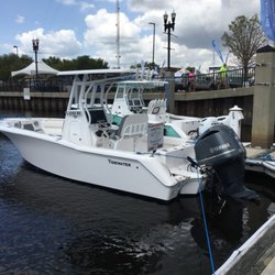New 2018 232 Tidewater Adventure.