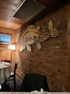 Paula's On Main by null