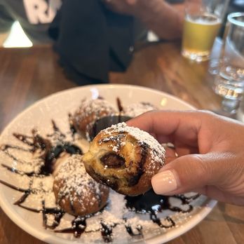 Circle City Tavern - Beignets filled with maybe nutella - Gastropubs Near Me - Corona, California Circle City Tavern - Beignets filled with maybe nutella - Gastropubs Near Me - Corona, California