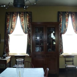 Huddleston Farmhouse Inn Museum - Dinning Room Huddleston Farmhouse