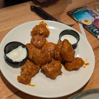 Applebee's Grill + Bar - American Near Me - Tewksbury, Massachusetts