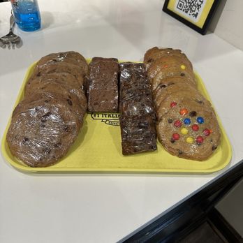 Al's Beef - Great brownies and cookies. - Sandwiches Near Me - Chicago, Illinois