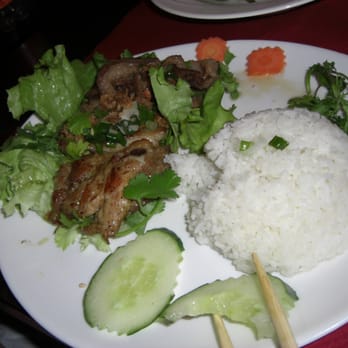 Pho Bida Vietnam - Grilled Chicken and Pork with Rice - Vietnamese Near Me - Paris, 75