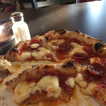 Fabio On Fire - Pizza Near Me - Peoria, Arizona