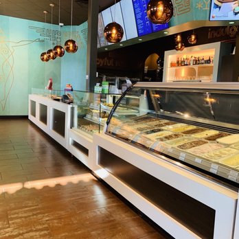 Cocoa Dolce Artisan Chocolates - Chocolatiers & Shops Near Me - Wichita, Kansas