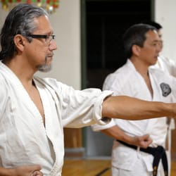 The Pasadena Japanese Cultural Institute - Pasadena Shotokan Karate (First Practice)