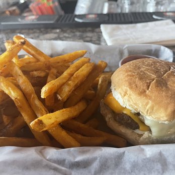 O’SIDE SPORTS BAR & GRILL - Updated January 2026 - 154 Photos & 245 ...