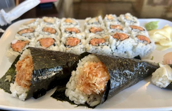 Sakura Japanese Restaurant, 910 Main St, Winchester, MA