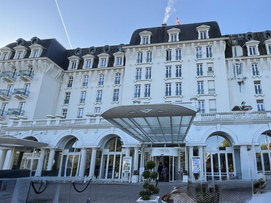 Impérial Palace by null