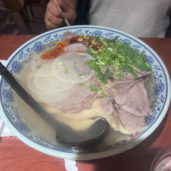 Ox 9 Lanzhou Hand Pulled Noodles - Beef noodle soup - Asian Fusion Near Me - Mountain View, California Ox 9 Lanzhou Hand Pulled Noodles - Beef noodle soup - Asian Fusion Near Me - Mountain View, California