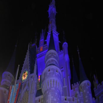 Cinderella Castle - Amusement Parks Near Me - Orlando, Florida