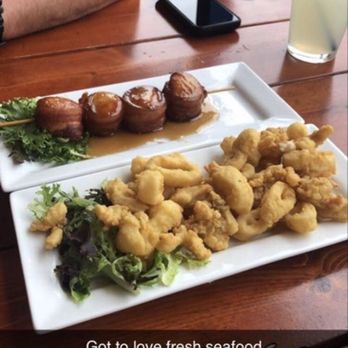 High Tide Restaurant & Bar - Bacon wrapped scallops and fried calamari - Seafood Near Me - Brewer, Maine