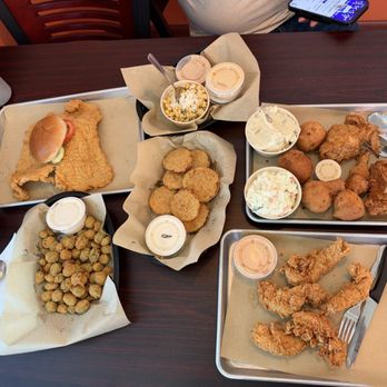 Honeybird Fried Chicken - Chicken Shop Near Me - Geneva, Illinois Honeybird Fried Chicken - Chicken Shop Near Me - Geneva, Illinois