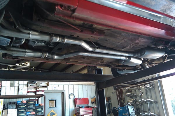 Razorback Muffler Shop by null