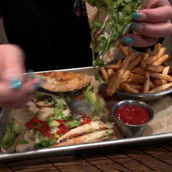 M3 Restaurant - Chicken sandwich - Italian Near Me - Reno, Nevada