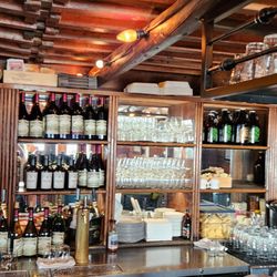Ahles Point Cabin - Bar