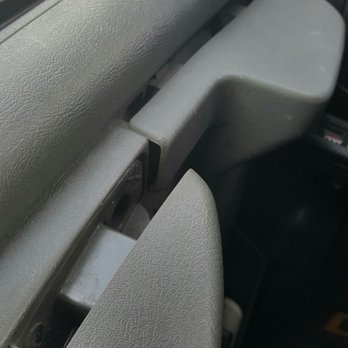 Midas - Paid these idiots to fix the exterior door handle. They fixed that but then messed up the interior handles where my arm sits. Worthless shop - Tires Near Me - Denver, Colorado