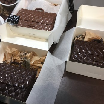 Casa Aramendia - so cute - Desserts Near Me - Donostia / San Sebastián, SS