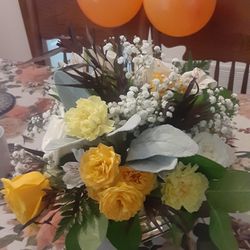Blooms on Boswell - What my sister received