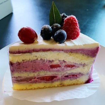 Paris Baguette - Coffee & Tea Near Me - Irvine, California