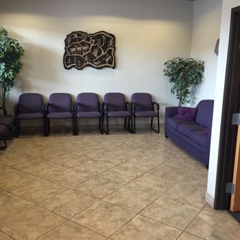 BodyCentral Physical Therapy - Waiting area - Physical Therapy Near Me - Tucson, Arizona
