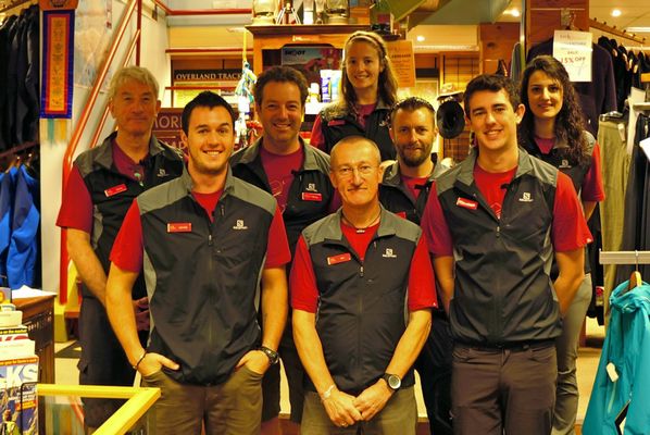 Trek & Travel by null