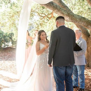 Master's Stables Wedding Barn - Outdoor wedding - Venues & Event Spaces Near Me - Fellsmere, Florida Master's Stables Wedding Barn - Outdoor wedding - Venues & Event Spaces Near Me - Fellsmere, Florida