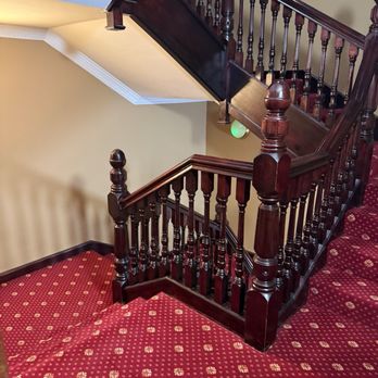 Killarney Avenue Hotel - Staircase from our room. - Hotels Near Me - Killarney, Kentucky Killarney Avenue Hotel - Staircase from our room. - Hotels Near Me - Killarney, Kentucky