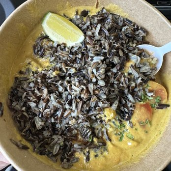 lil’ Vegerie - Pumpkin curry with wild rice - excellent! - Vegan Near Me - Redondo Beach, California lil’ Vegerie - Pumpkin curry with wild rice - excellent! - Vegan Near Me - Redondo Beach, California