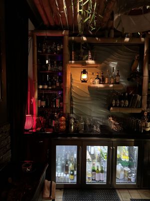 Boo Loo Lounge by null