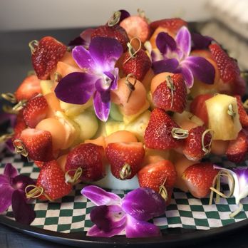 Twisted Trunk Catering - Colorful fruit trays - Caterers Near Me - Villa Park, Illinois