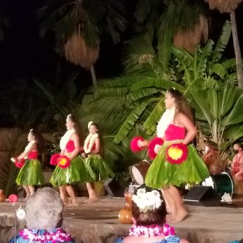 Chief's Luau - Traditional Hawaiian hula - Performing Arts Near Me - Kapolei, Hawaii