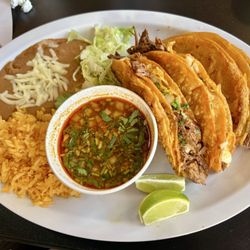 Mi Pueblo - Big Big Birria