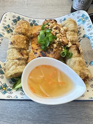 Le Petit Saigon by null