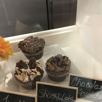 The Peppered Cupcake - Cupcakes Near Me - Wilmington, North Carolina The Peppered Cupcake - Cupcakes Near Me - Wilmington, North Carolina