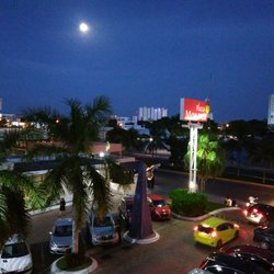 Plaza Monarca