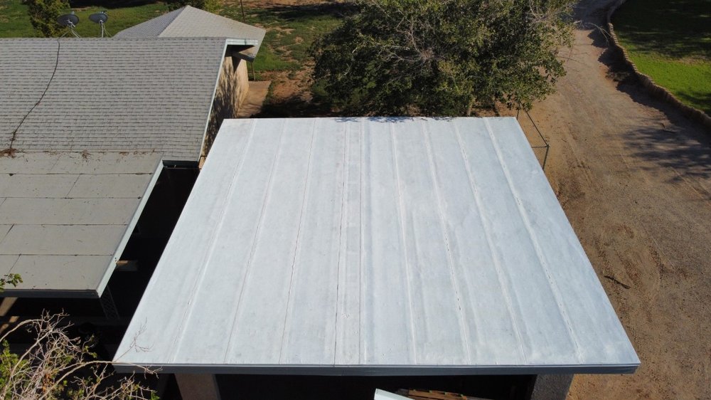 Slide of Victor Lozano Roofing