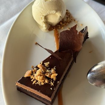 Gibsons Italia - Complimentary dessert which was delicious! - Steakhouses Near Me - Chicago, Illinois