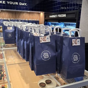 Paris Baguette - Bakeries Near Me - Irvine, California Paris Baguette - Bakeries Near Me - Irvine, California