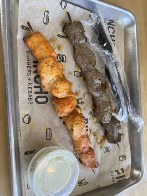 PINCHO Burgers and Kebabs by null
