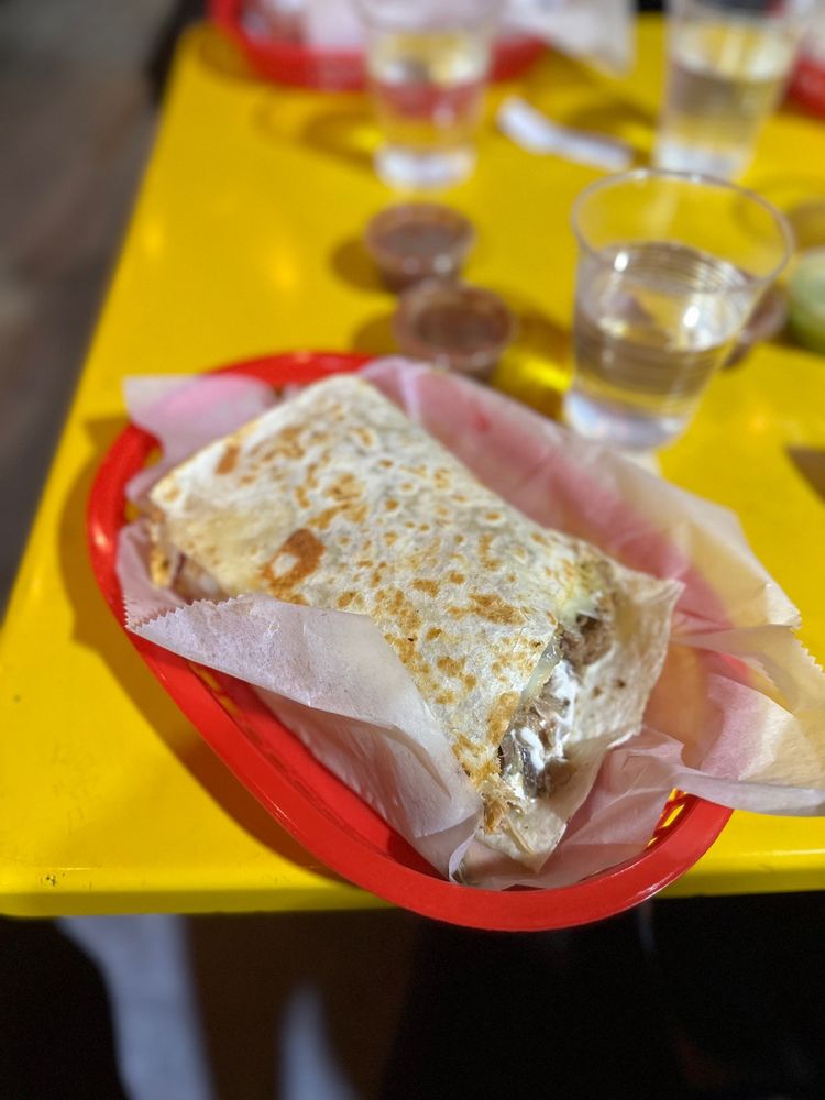 El Farolito