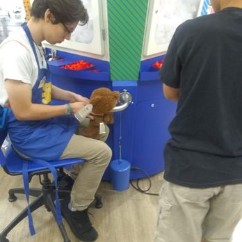 BUILD-A-BEAR WORKSHOP - Toy Stores 