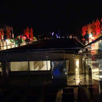 High Rooftop Lounge - View across the rooftop. Some is still under construction. - Lounges Near Me - Venice, California High Rooftop Lounge - View across the rooftop. Some is still under construction. - Lounges Near Me - Venice, California
