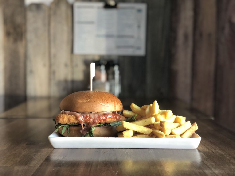 custom-cafe-23-photos-17-sydenham-rd-brookvale-new-south-wales