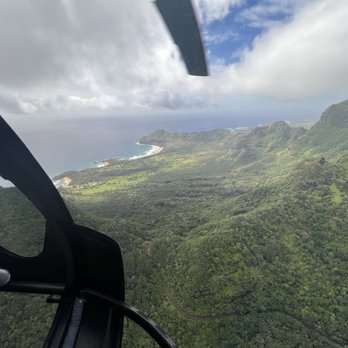 Blue Hawaiian Helicopters - Aerial Tours Near Me - Lihue, Hawaii